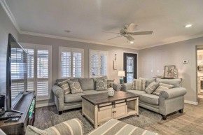Elegant FL Condo with Pool Walk to Madeira Beach!